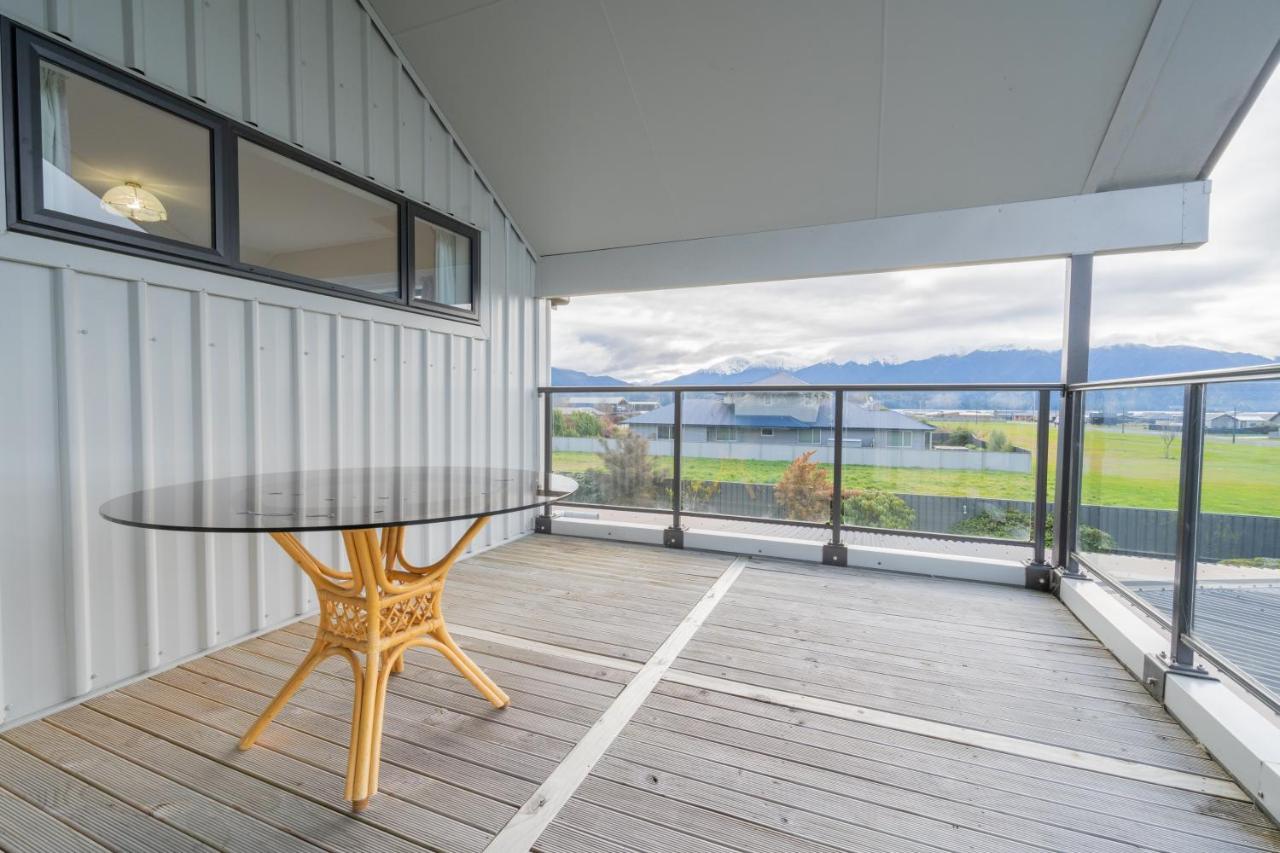 Acheron Homestead - Te Anau Holiday Home Buitenkant foto